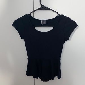 Urban Outfitters short sleeve top